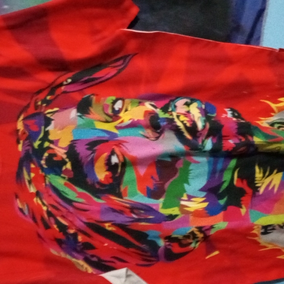 Xl all over Tupac shirt - Picture 2 of 4